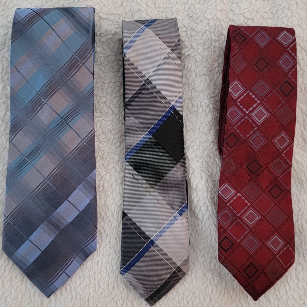 Kenneth Cole Blue and Gray Plaid Ties Accessories